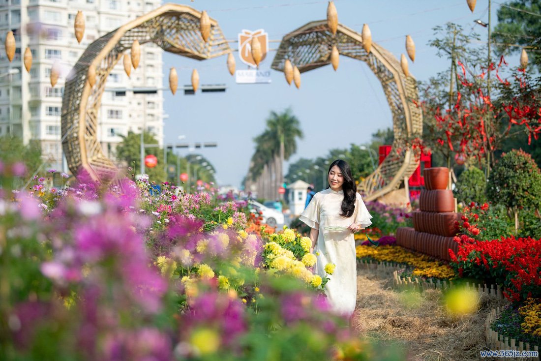 Home Hanoi Xuan: Hành trình nửa thập kỷ tôn vinh Tết Việt - Ảnh 12.